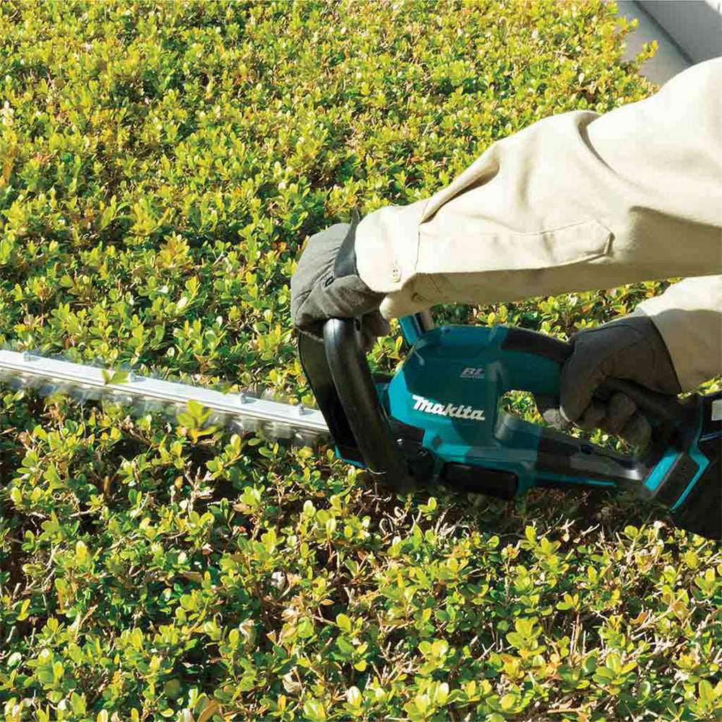 Makita 18V Brushless 600mm Hedge Trimmer Skin DUH606Z