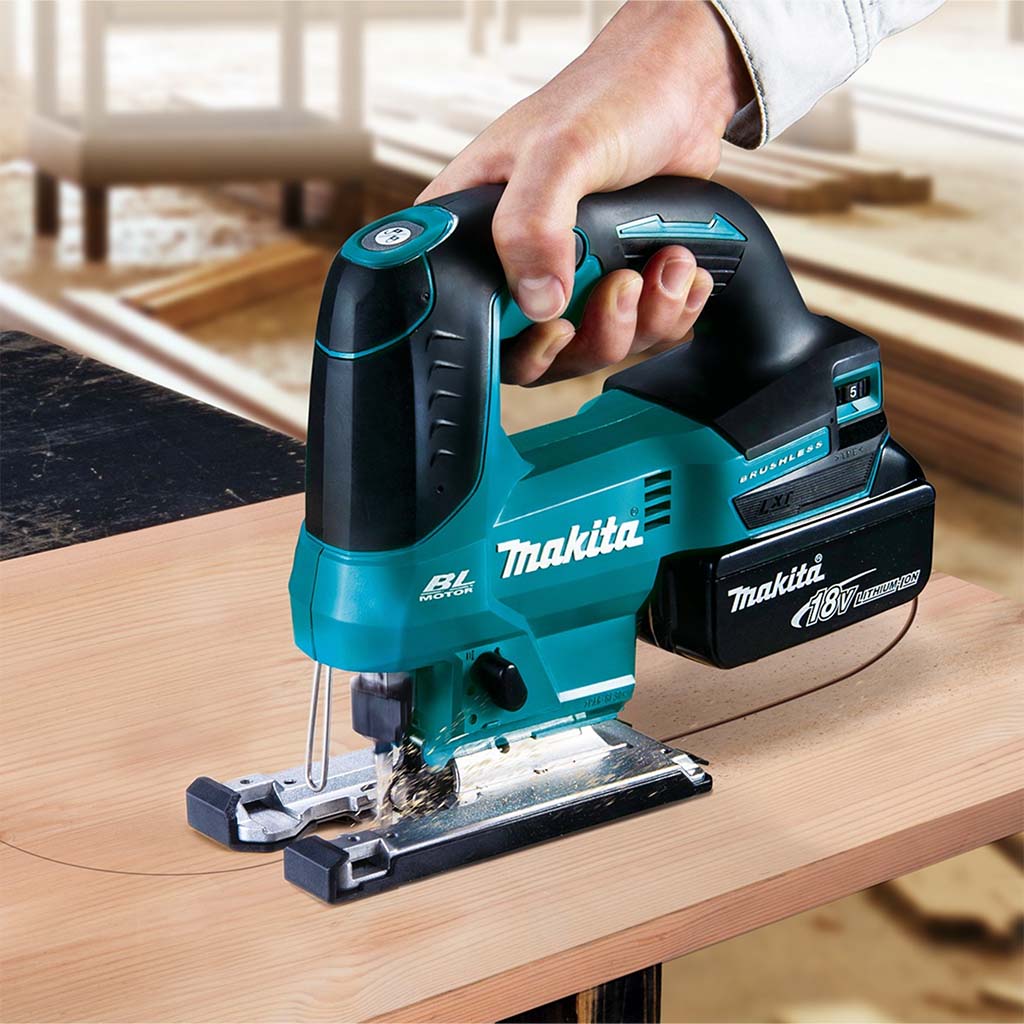 Makita 18V LXT Li ion Cordless D Handle Jigsaw Skin Only DJV184Z