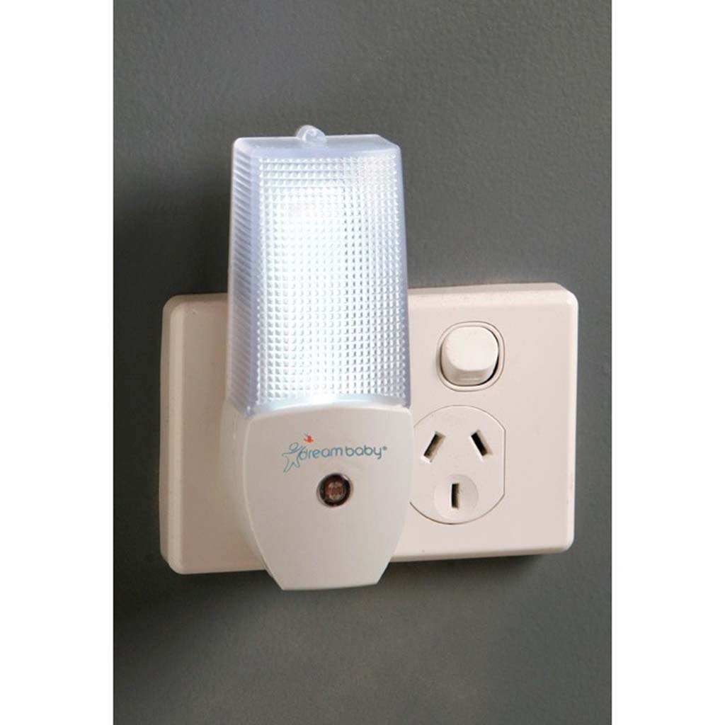 dreambaby Auto Sensor LED Night Light F818