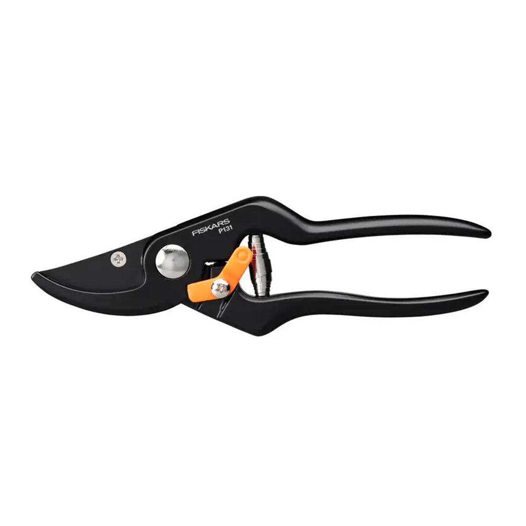 FISKARS P131 Solid Bypass Pruner up to 18mm 1057161